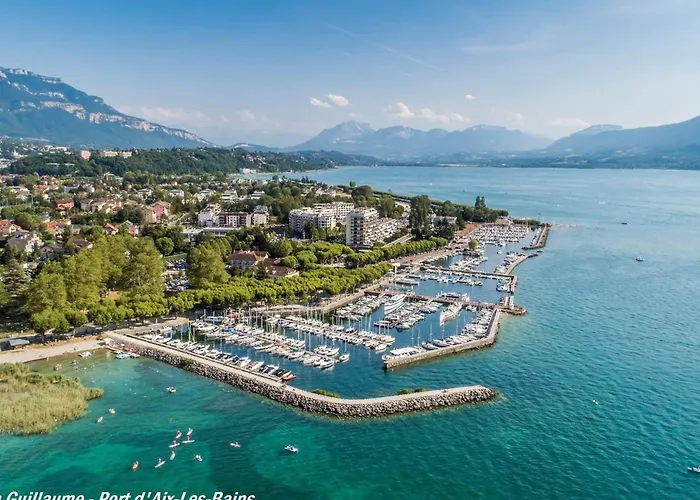 Apartment T3 Avec Terrasse, Garage Et Wifi A - Fr-1-555-120 *